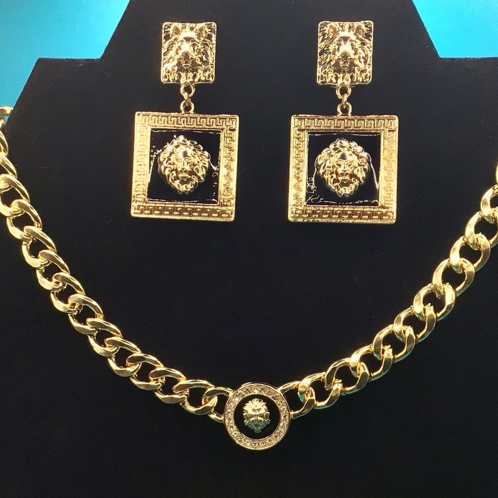 Lion Motif Gold Necklace & Earrings New Without Tags